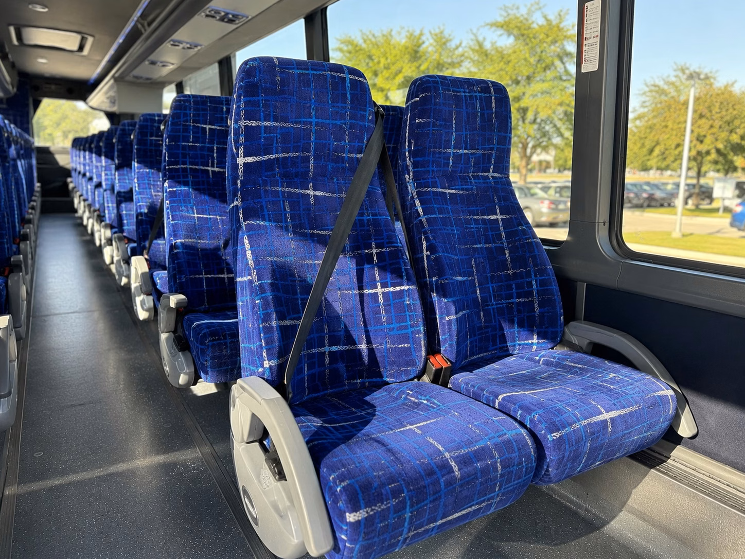 minibus rentals for smaller west jordan prom groups