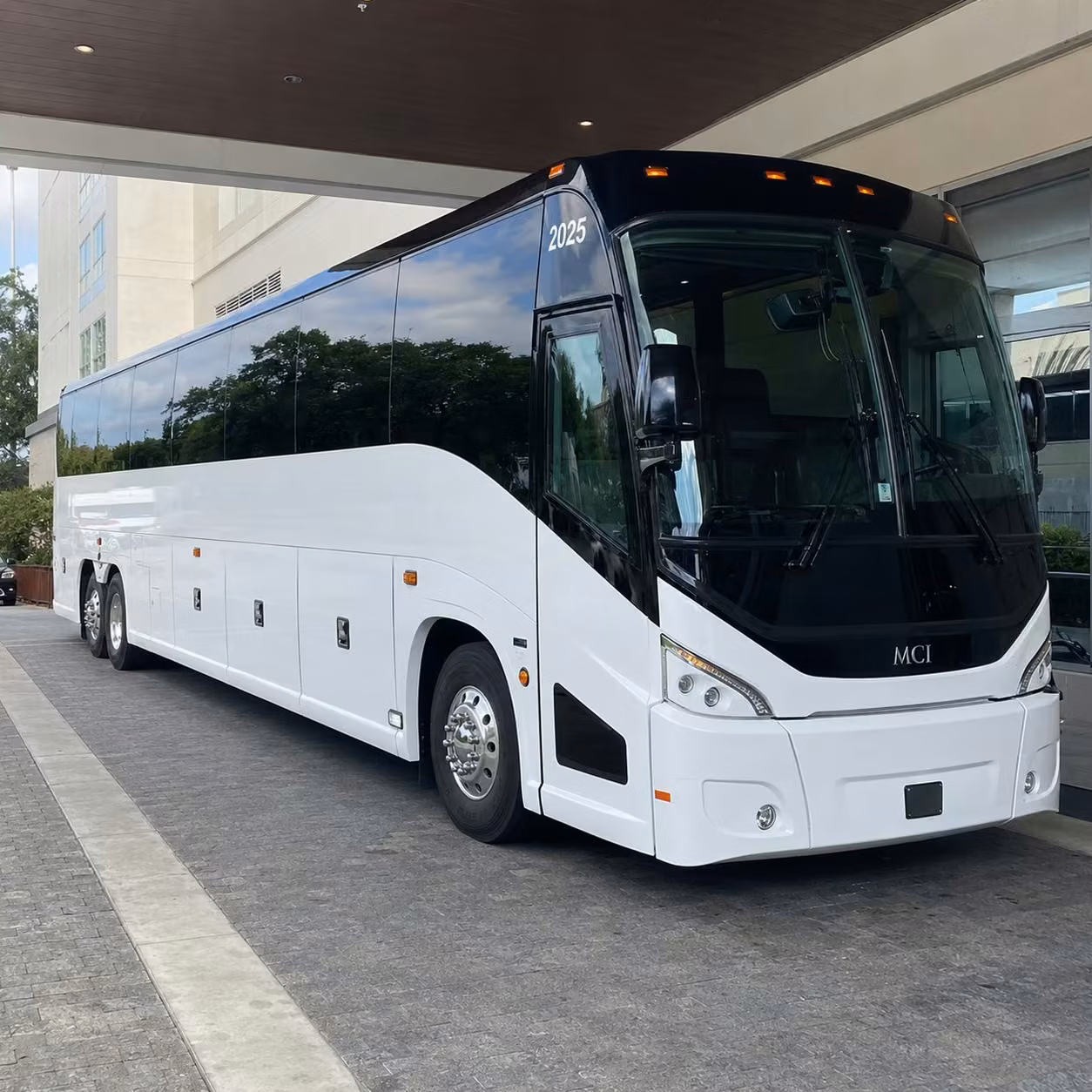 west jordan charter bus rental exterior